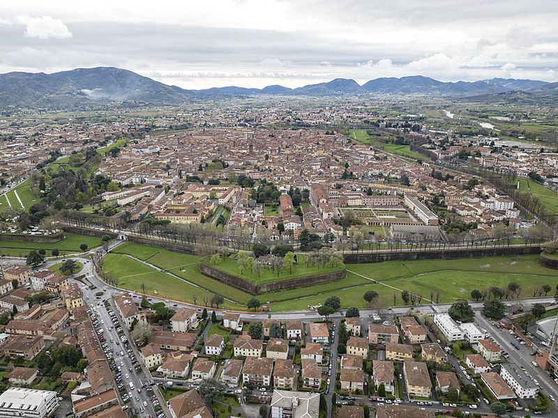 Pianeta Terra Festival: Lucca discute di sostenibilità e sviluppo